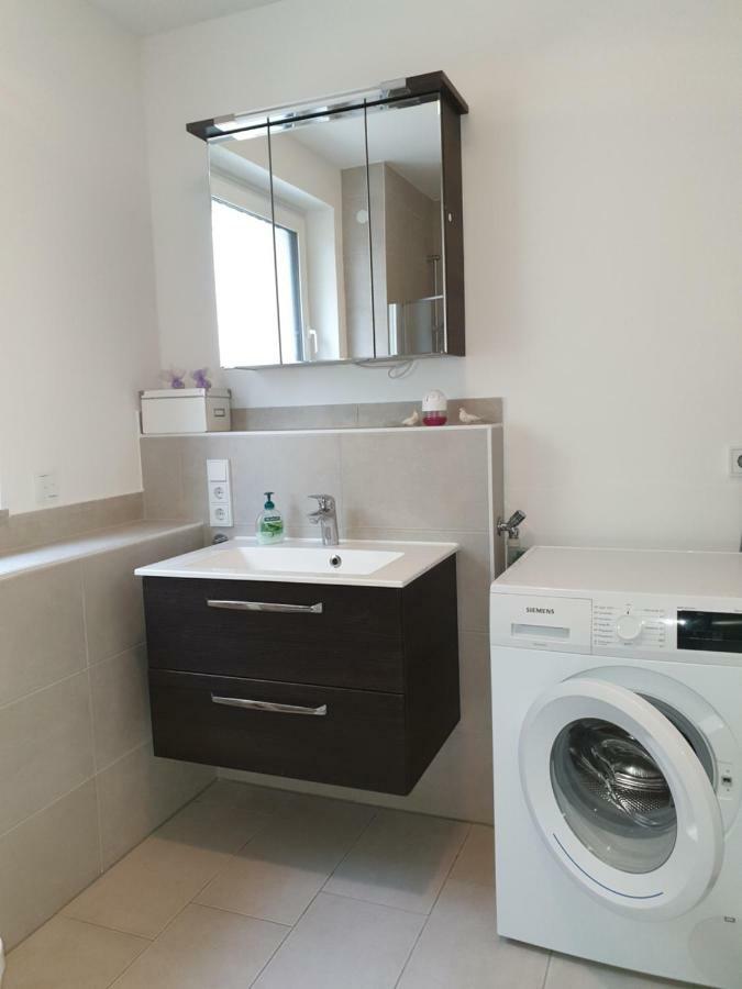 Schicke Ferienwohnung Darmstadt Bessungen Екстериор снимка
